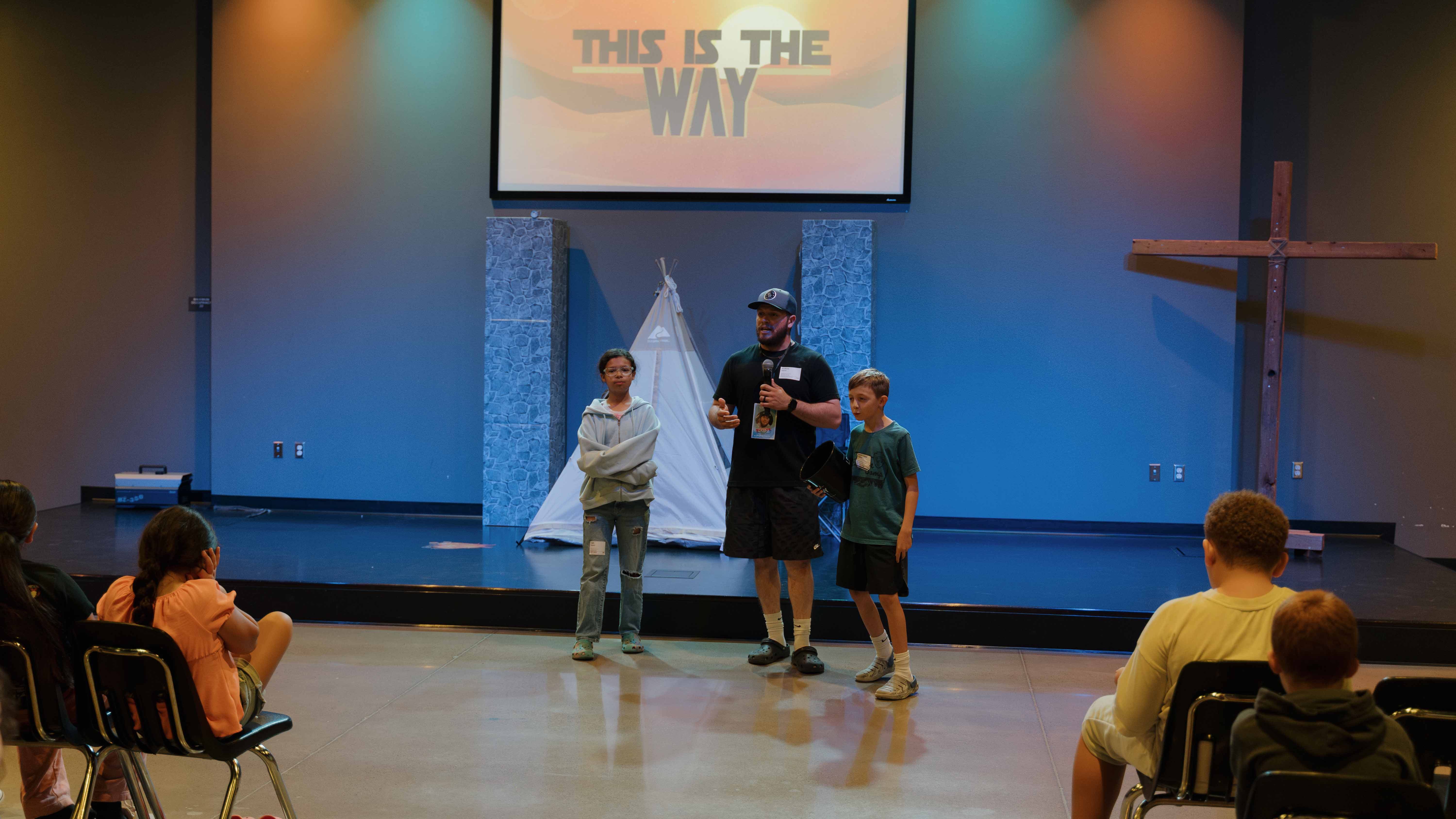 Legacy Church Portales service